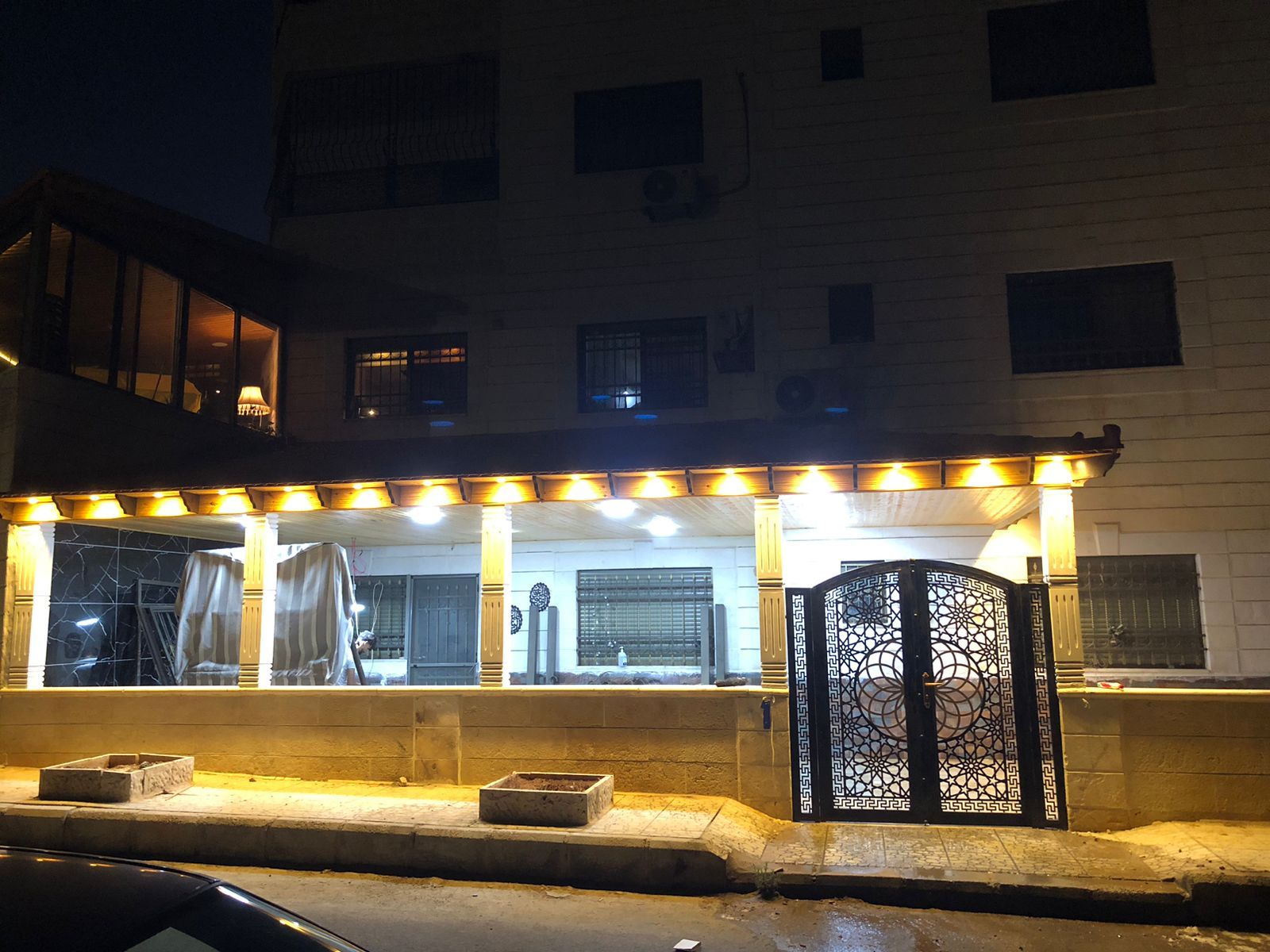 أعمال الحدادة والقرميد