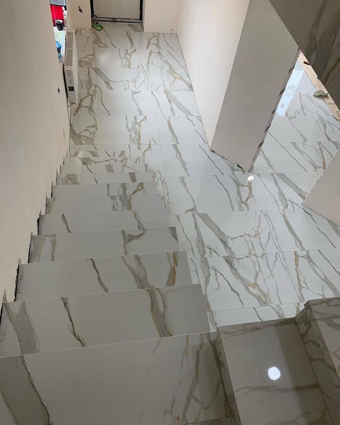 بليط لتركيب وتبليط السيراميك والبورسلان