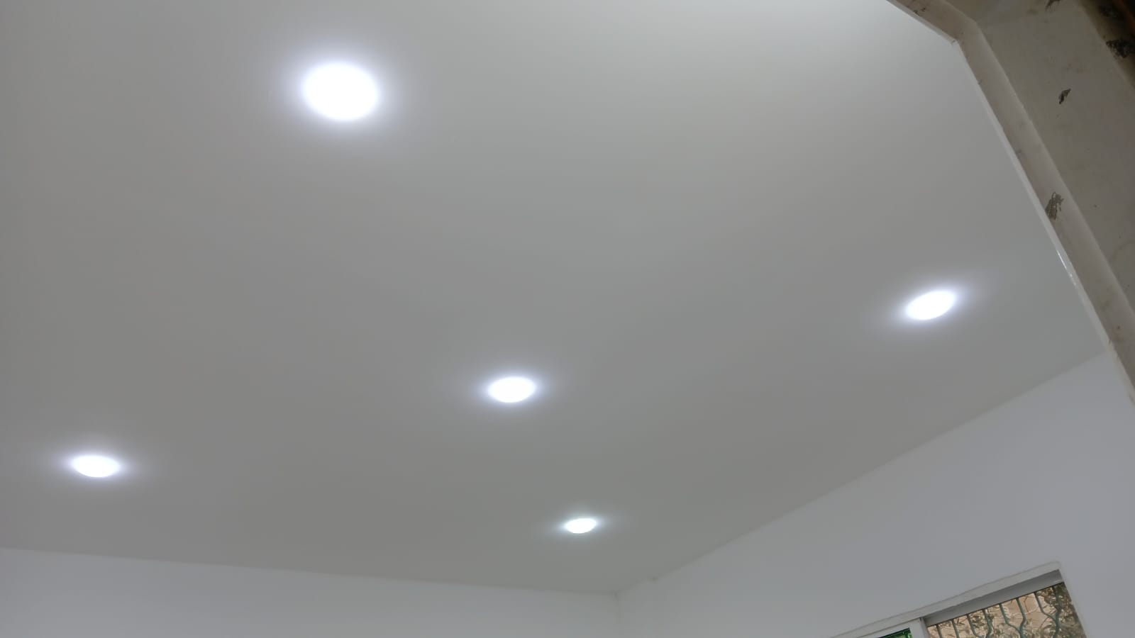 احمد القدومي للدهان