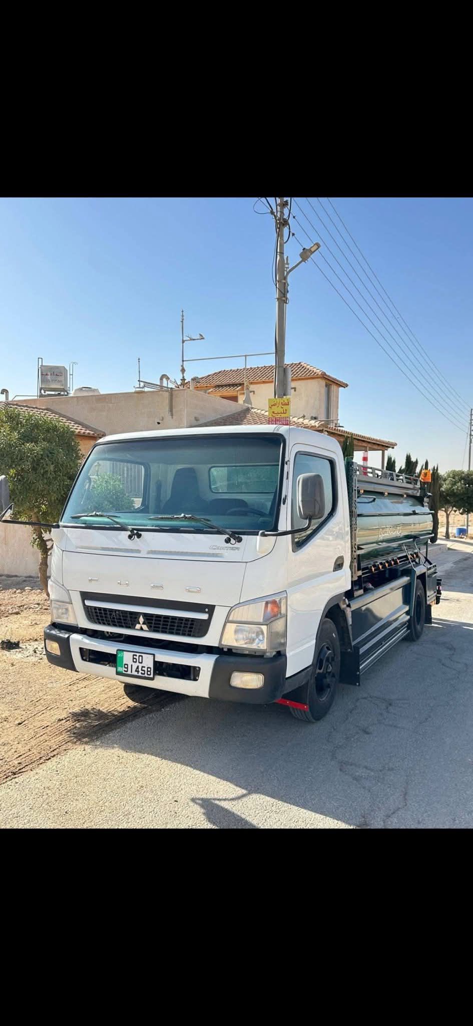 تنك مياه صالح للشرب