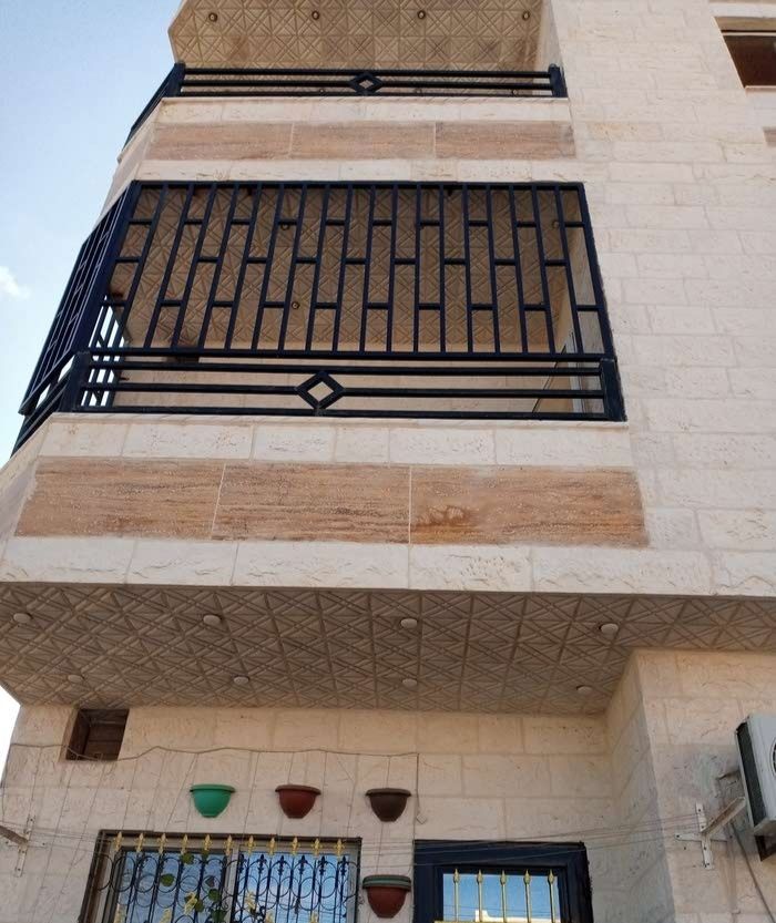 عمر أبو خميس حداد متنقل